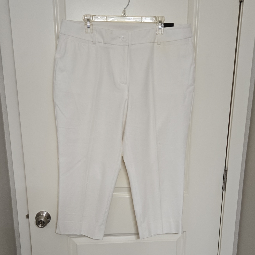 Lane Bryant Crisp White Cropped Pants